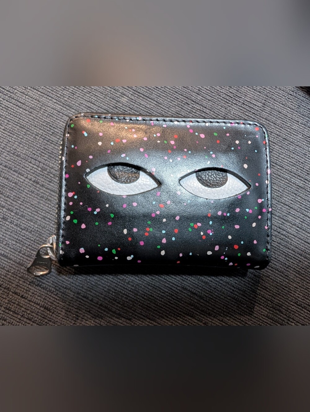 Min & Mon Eye Wallet
